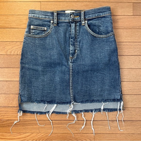 Aritzia Dresses & Skirts - Aritzia Wilfred Free Tanit Denim Mini Skirt Size 4
